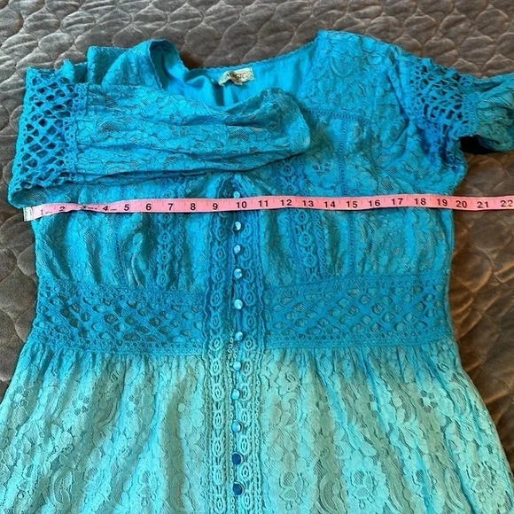 Magic  Lace Blue Ombré Button Vacation Dress - Picture 6 of 8